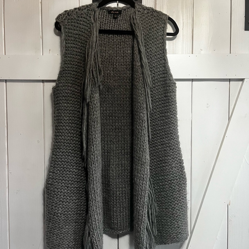 Ella Moss Charcoal Knit Sleeveless Cardigan